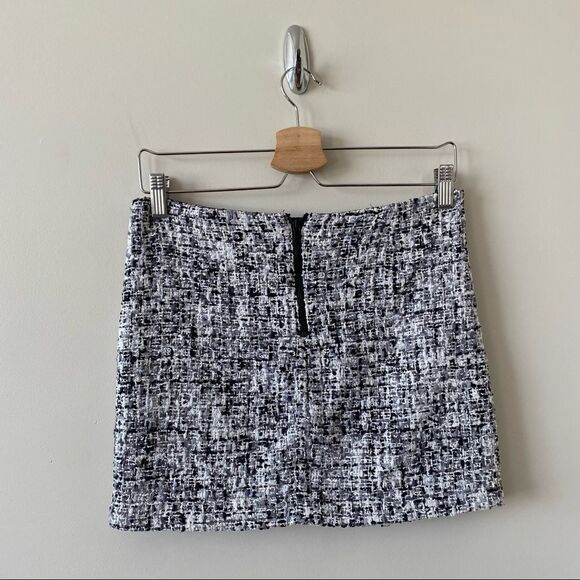 Alice & olivia-black white & grey tweed mini skirt (size:2) - Picture 3 of 7
